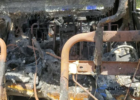 2013 Toyota Rav4 Limited from USA, damaged, VIN 2T3YFREV7DW067738